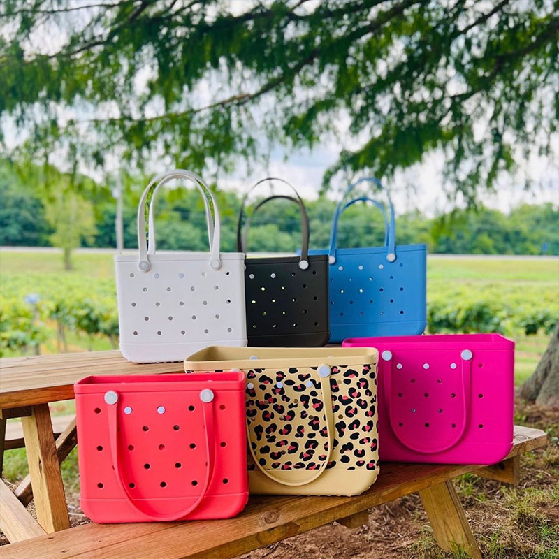 Beach Tote Bag Waterproof Silicone Bag With Quick Dry Easy Clean Material